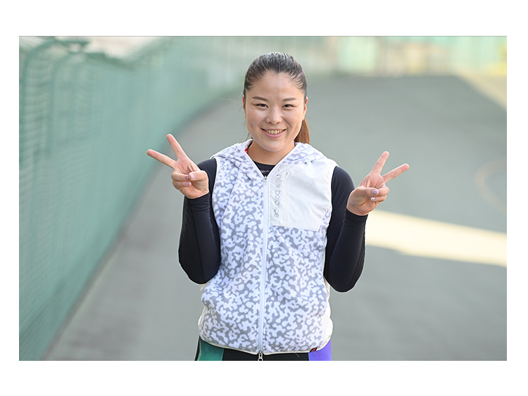 小林優香選手(福岡)直筆サイン入り年賀状