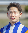 中　島　　龍　也　　